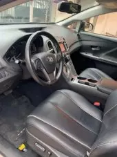 interiorFront