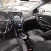 interiorFront
