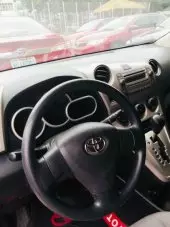 interiorFront