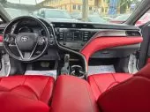 interiorFront