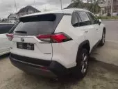 car Right Back