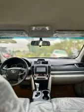 interiorFront