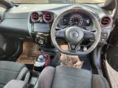 interiorFront
