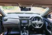 interiorFront