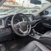 interiorFront