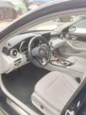 interiorFront