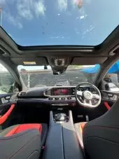 interiorFront