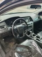 interiorFront