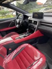 interiorFront