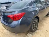 car Right Back