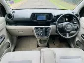 interiorFront