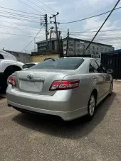 car Right Back
