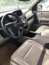 interiorFront