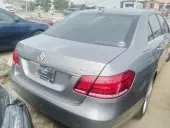 car Right Back