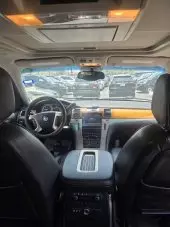 interiorFront