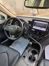 interiorFront