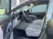 interiorFront
