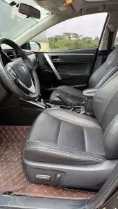 interiorFront