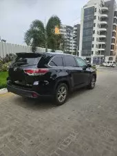 car Right Back
