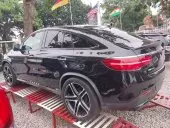 car Right Back