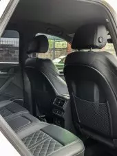 interiorBack