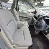 interiorFront