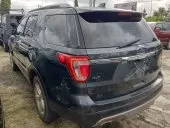 car Right Back