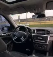 interiorFront