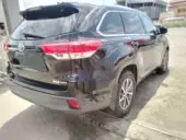 car Right Back