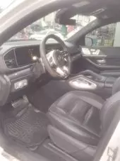 interiorFront