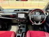 interiorFront