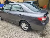 car Right Back