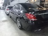 car Right Back