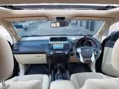 interiorFront