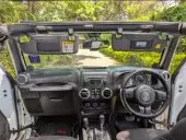 interiorFront