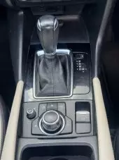 interiorFront