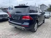 car right back