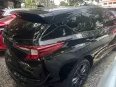 car Right Back