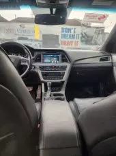 interiorFront