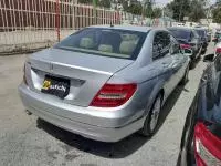 car Right Back