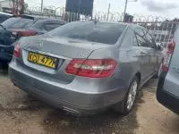 car Right Back