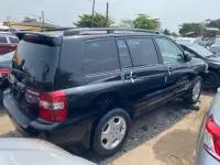 car Right Back