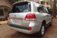 car Right Back