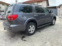 car Right Back