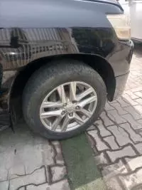 tyre1