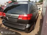 car Right Back