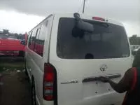 car Right Back