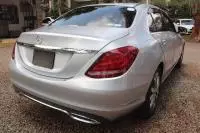 car Right Back