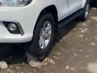 tyre2
