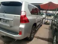 car Right Back